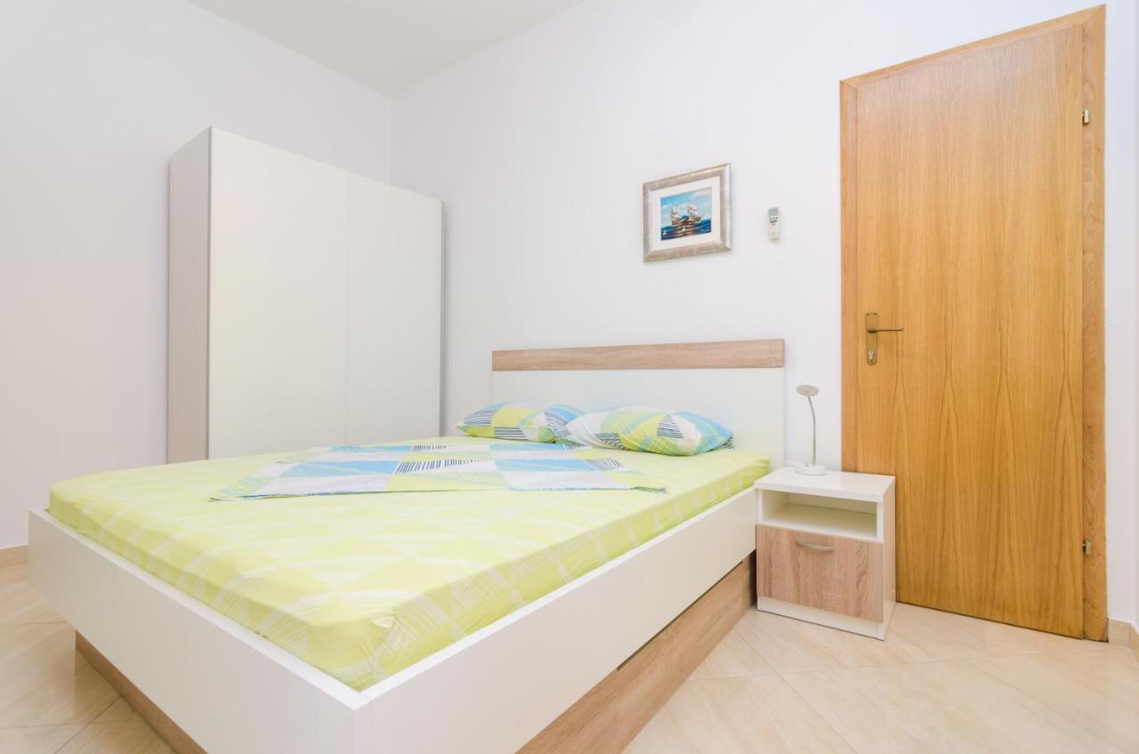 Rooms & Apartments Barisic Mlini Exterior foto
