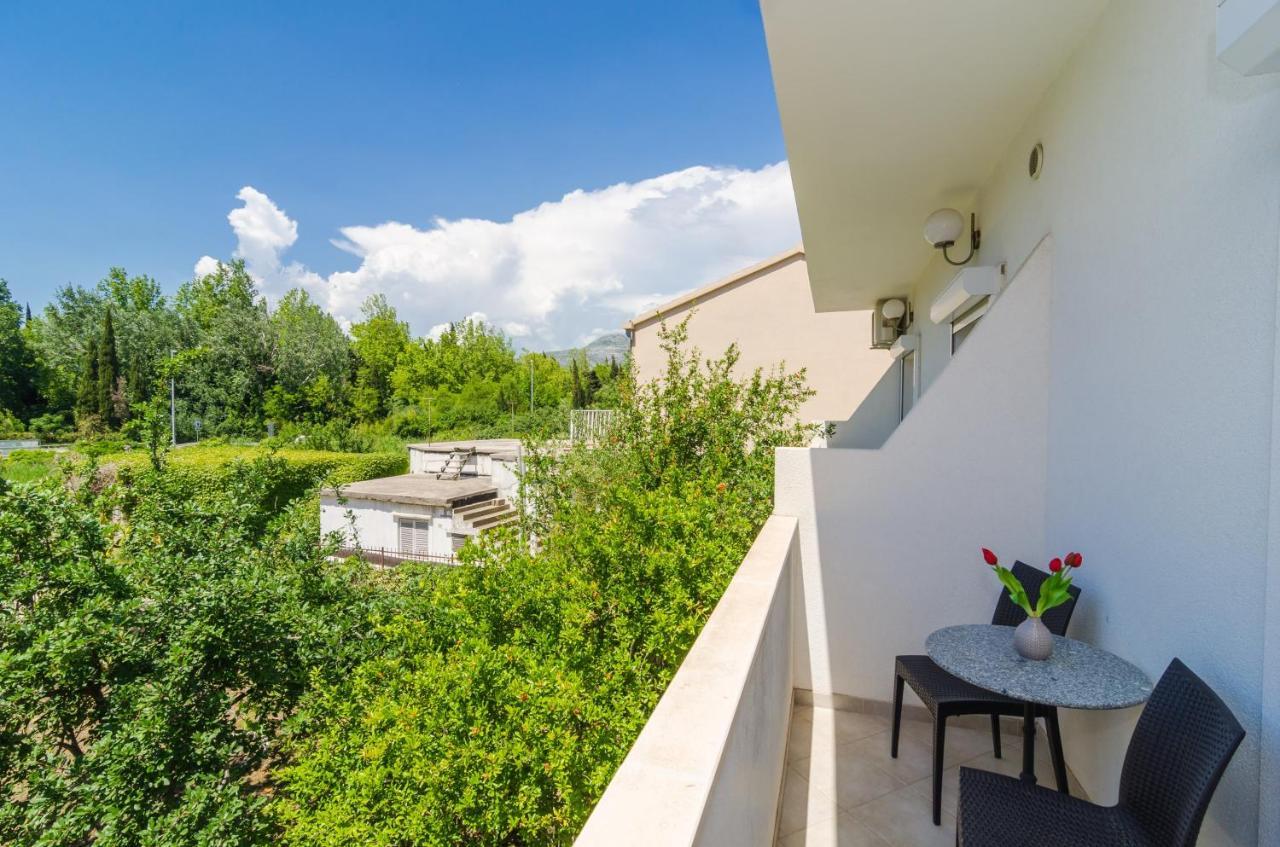 Rooms & Apartments Barisic Mlini Exterior foto