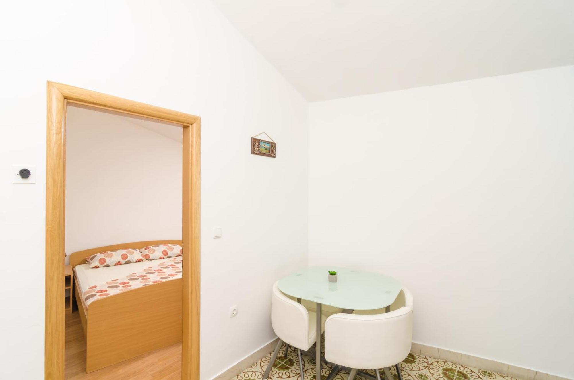 Rooms & Apartments Barisic Mlini Habitación foto